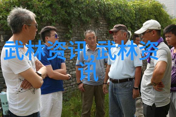 游泳眼镜蝶泳呼吸换气与动作的精确协调