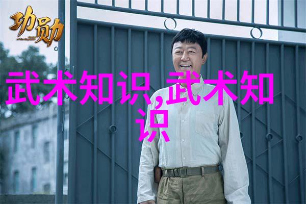 精灵林间跳跃的光辉斩击分析精灵族特有的轻盈剑术