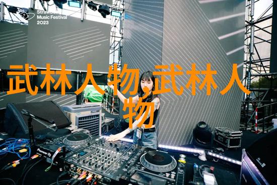 你想知道怎么减肚子吗尝试单手哑铃飞鸟这不仅能锻炼胸肌还能有效提升核心力量