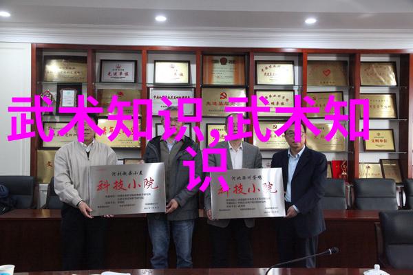 在坏老人的春天第九章的游泳场景中如果耳朵进水需要及时处理
