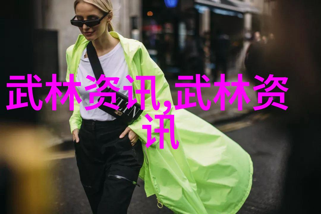 中国女士游泳衣自然中一种持久高效的健身方式