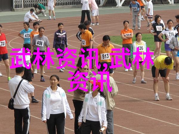 一拳打断砖得练多久我怎么知道啊你不也一样不知道吗但有一件事是确定的无论我们多么强大都不能忽视基础训练