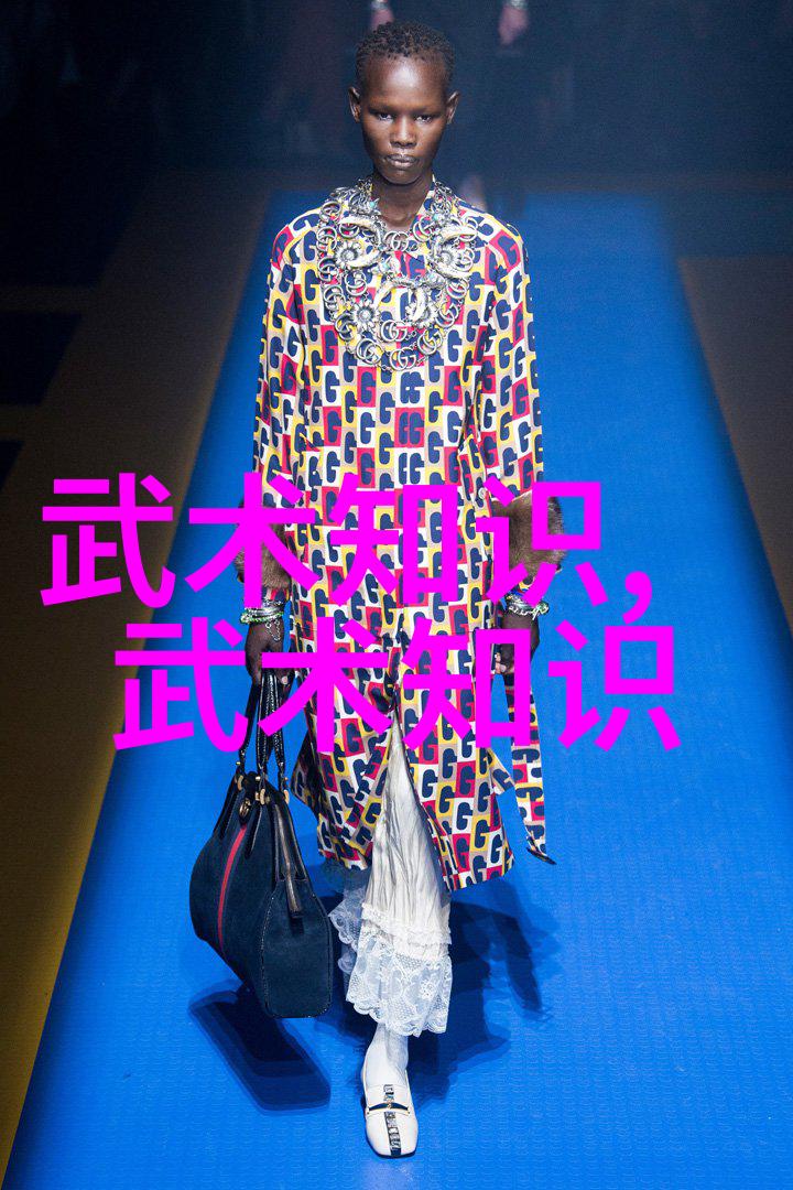 太极24式分解式详解如何正确理解每一个动作