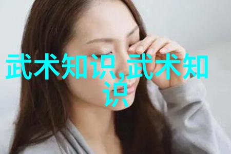 魔镜里的阴影我成了灰姑娘的恶毒继姐
