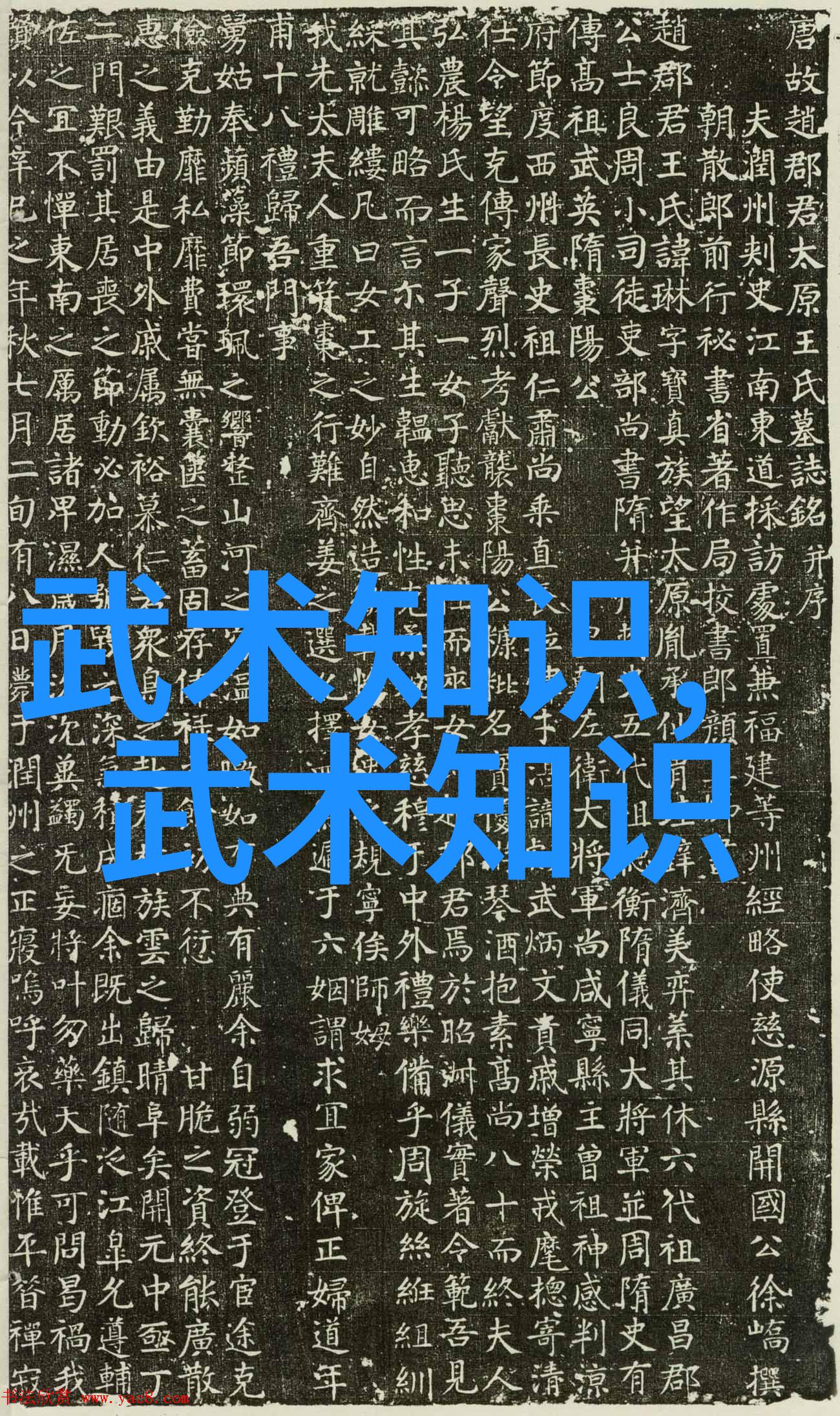 夏日甜蜜她步伐轻盈他选择了草莓