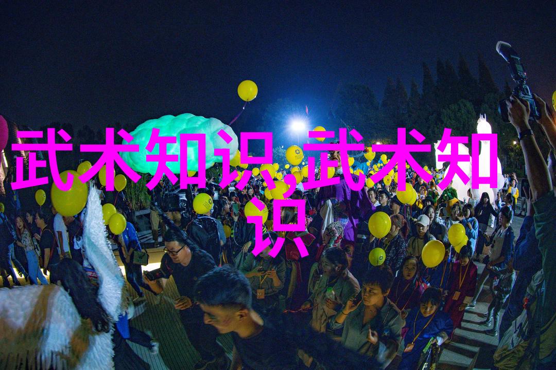 修炼之路上的宝典探索不同派系的武功秘籍图片