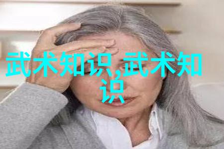 张艺兴的哑铃卧推高级技巧单手放下双手一推