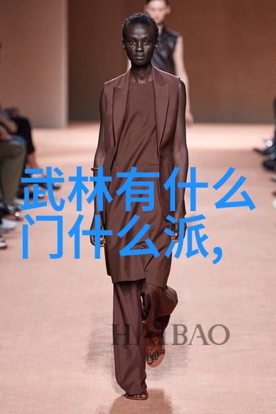 美男引体向上腰酸背痛你动作做对了吗