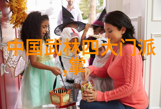 游泳圈助手预防耳朵进水的必备常识