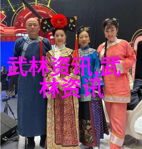 斯诺克台球桌仿佛一位沉默的巨人在房间中悠然自得它的长度和宽度是需要占据多少空间才能容纳这位神秘客人的