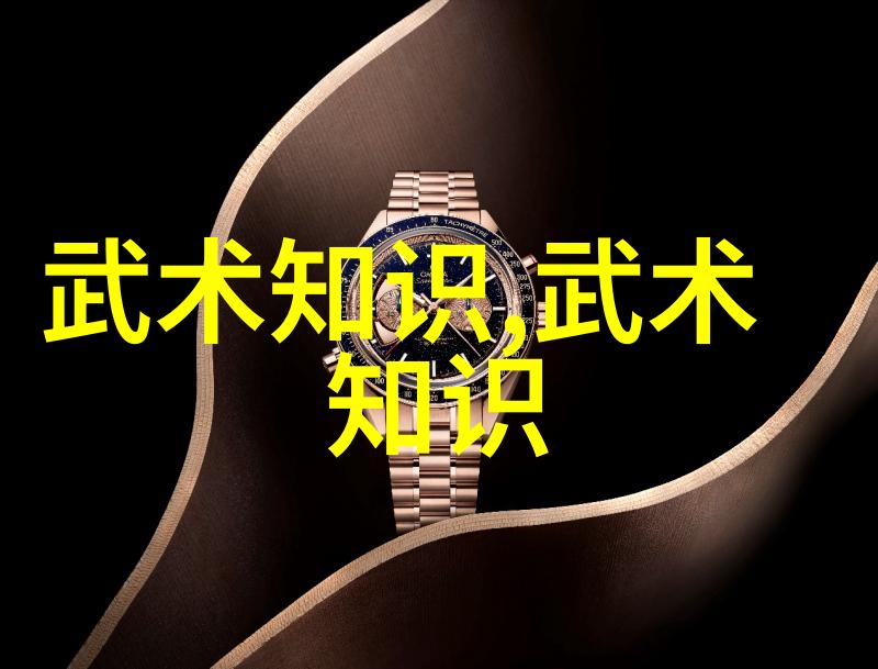 13岁女孩游泳时泳衣带子断了反复提醒游泳健身的注意事项