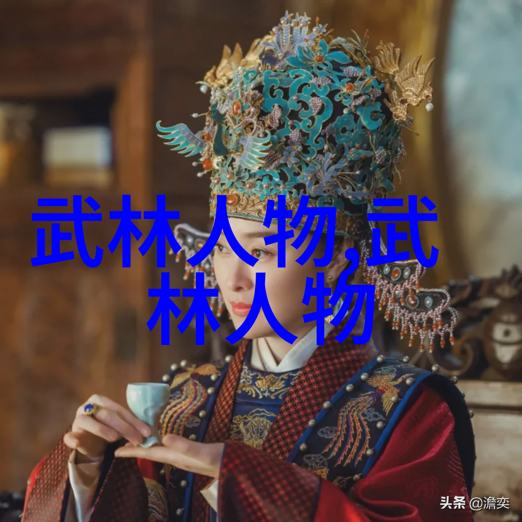 社会场景下的强大上肢构建单杠卧推与引体向上组合训练