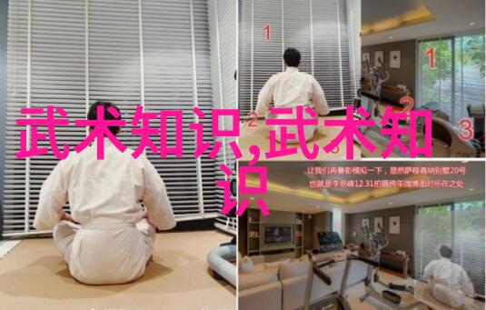 美女游泳反复施展游泳瘦身之大内密招