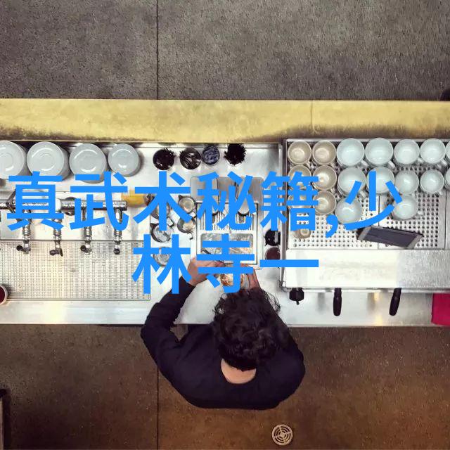 一边做饭一边躁狂暴躁电影我在厨房里失控一场情感的炖煮