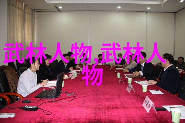 欧洲公开赛基弗领跑马成姚李昊桐的高尔夫梦在淘汰线前结束