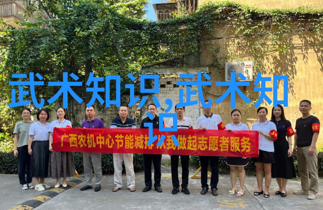 壮丽风光-碧空如洗又大又白两座山峰的赞歌