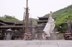 张三丰一直想学一门武学但只有张无忌一个人会